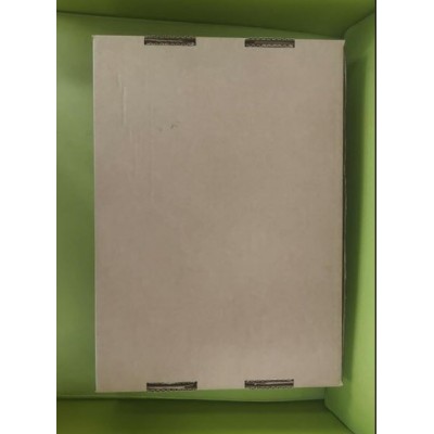 PAQUET EN CARTON 30*43